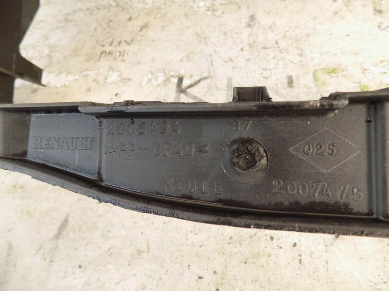 RENAULT MASTER MOVANO FRONT PANEL MK3 10-19 8200657209