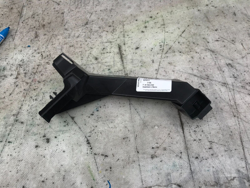 VW BEETLE 5C 2012-2019  REAR LEFT HOLDER BUMPER 5C5807131