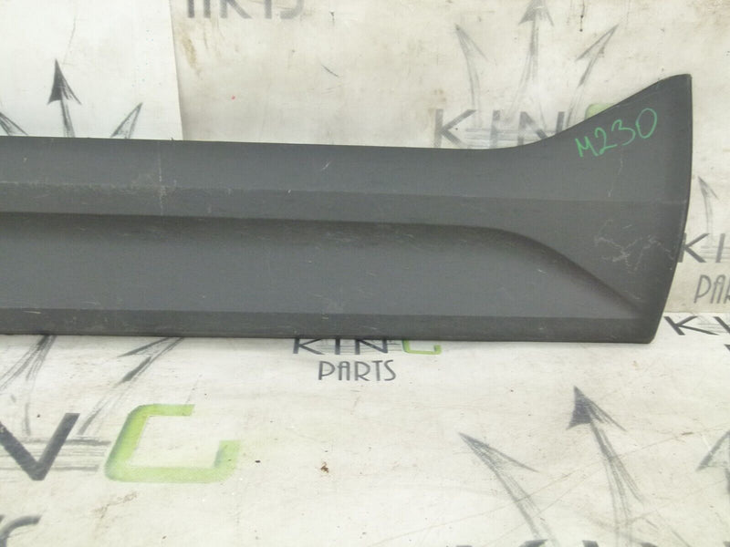 VOLVO XC40 FRONT DOOR DRIVER SIDE TRIM MOULDING PANEL 31448317