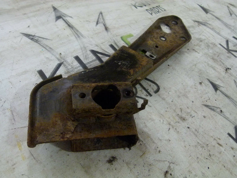 JAGUAR XJ X351 2010-19 3.0 DIESEL REAR RIGHT SUPPORT SUBFRAME CONTROL BRACKET