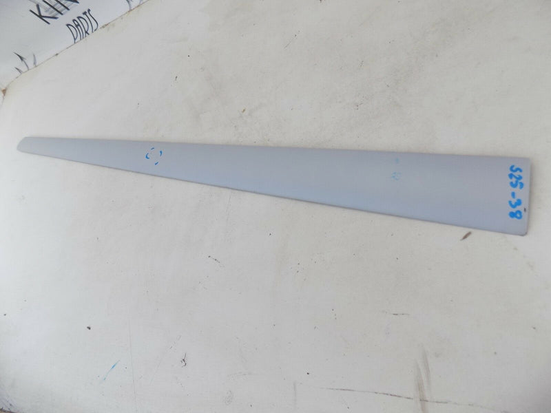 FORD FIEST V 2001-2008 FRONT RIGHT DOOR MOULDING TRIM 7S61-B20938-BAW (S25-38)