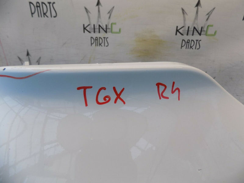 MAN TGX EURO 6 2020+RIGHT BUMPER CORNER HEADLIGHT SURROUND WHITE 81416106750