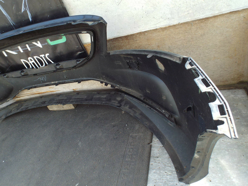VOLVO V40 2012 2013 2014 2015 Front Bumper Genuine Black (A1278) 31283732