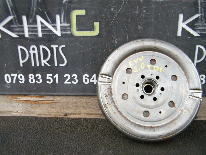 AUDI VW SEAT SKODA 13-17 2.0 TDI MANUAL GEARBOX FLYWHEEL KIT GENUINE 04L105266C