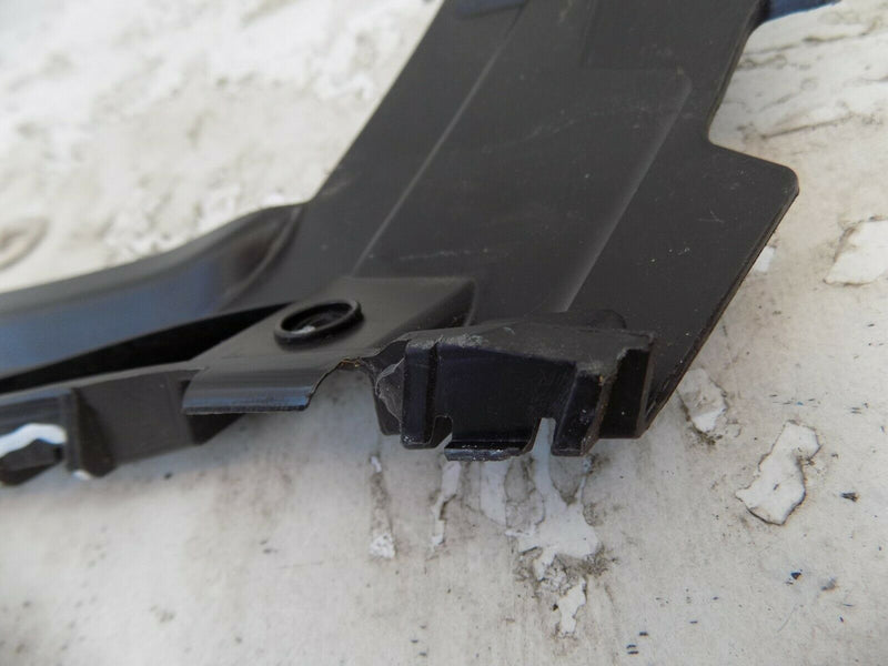 FORD FIESTA MK7 ST PASSENGER REAR LEFT BUMPER BRACKET GUIDE C1BB-17A881-A