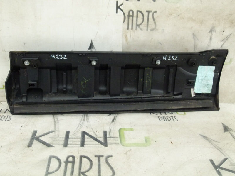 RANGE ROVER L494 REAR RIGHT DOOR TRIM MOULDING PANEL DK62274A48