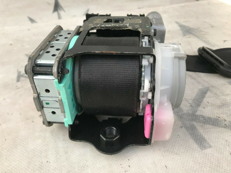 AUDI Q5 8R LCI 2012-17 ELECTRIC FRONT SEATBELT RIGHT DRIVER SIDE O/S 8R1857706J