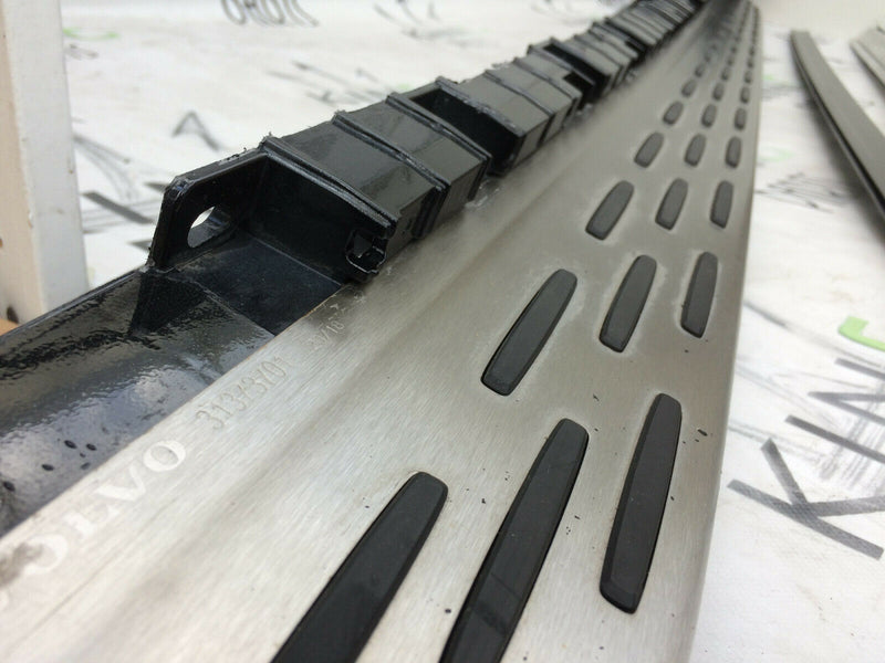 VOLVO XC90 GENUINE SET LEFT SIDE SKIRT SILL STEP PANEL LED ILUMINATED 31408297