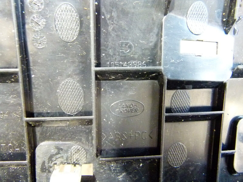 RANGE ROVER SPORT 13-17 FRONT TOW EYE COVER PANEL GENUINE DK6204268CPIA04