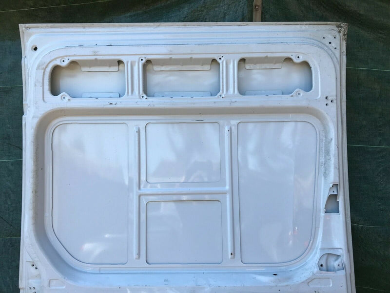 MERCEDES SPRINTER 906 2006-17 LEFT PASSENGER SIDE SLIDING DOOR PANEL