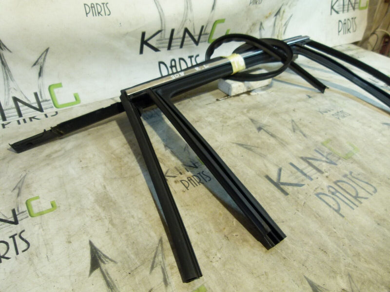 PEUGEOT 308 SW ESTATE 2017-21 REAR LEFT DOOR RUBBER SEAL WEATHERSTRIP SET