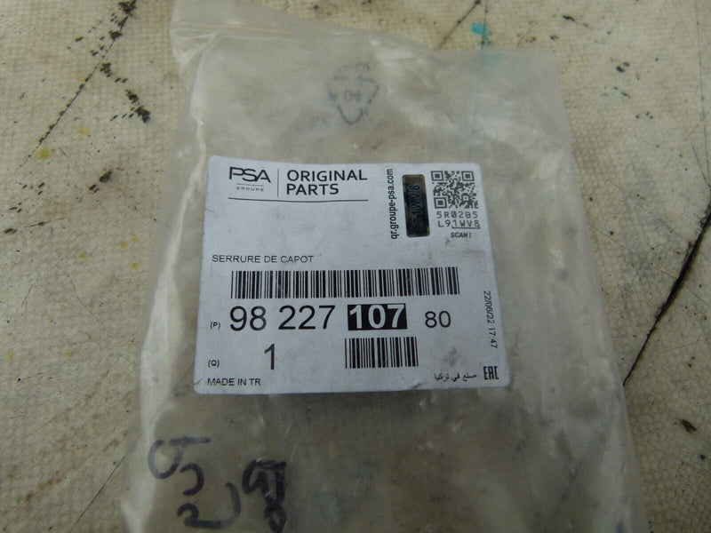 PEUGEOT 208 II 2019-ON BONNET HOOD LOCK MECHANISM GENUINE 9822710780