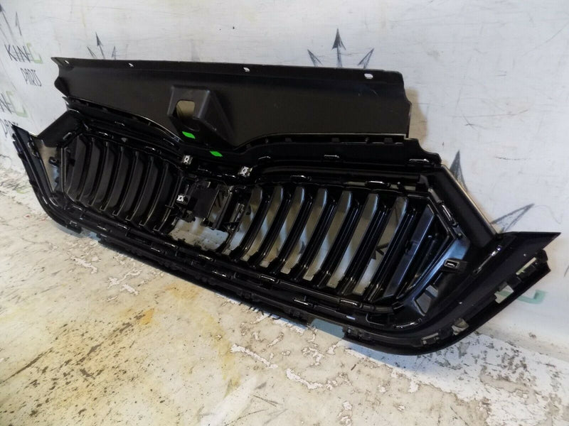 SKODA OCTAVIA 4 MK4 2020-ON FRONT BUMPER GRILL WITH SURROUND TRIM OEM PART