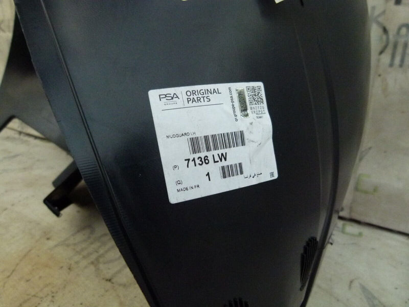PEUGEOT 3008 2013-16 FRONT LEFT WHEEL ARCH MUDGUARD GENUINE 9682911280