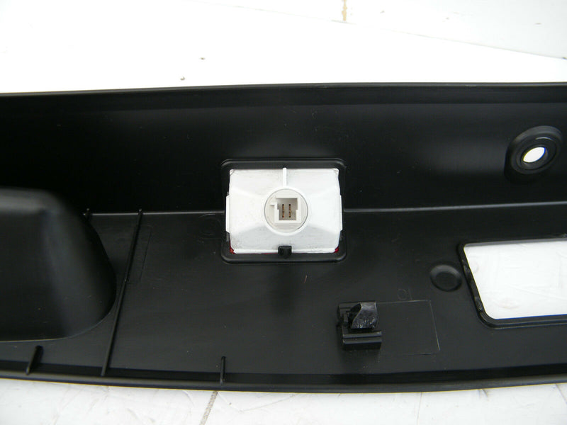 MERCEDES W212 E 2010-15 GENUINE BOOTLID PANEL COVER LOCK TAILGATE A2127501293