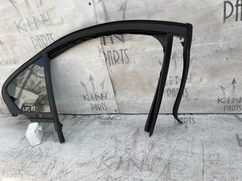 FORD FOCUS MK4 C519 2018-23 REAR DOOR RIGHT DRIVER SIDE QUARTER WINDOW GLASS