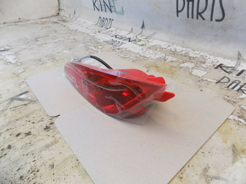 HYUNDAI IX35 RHD  REAR RIGH BUMPER FOG LIGHT DRIVER SIDE GENUINE 92406-2Y3