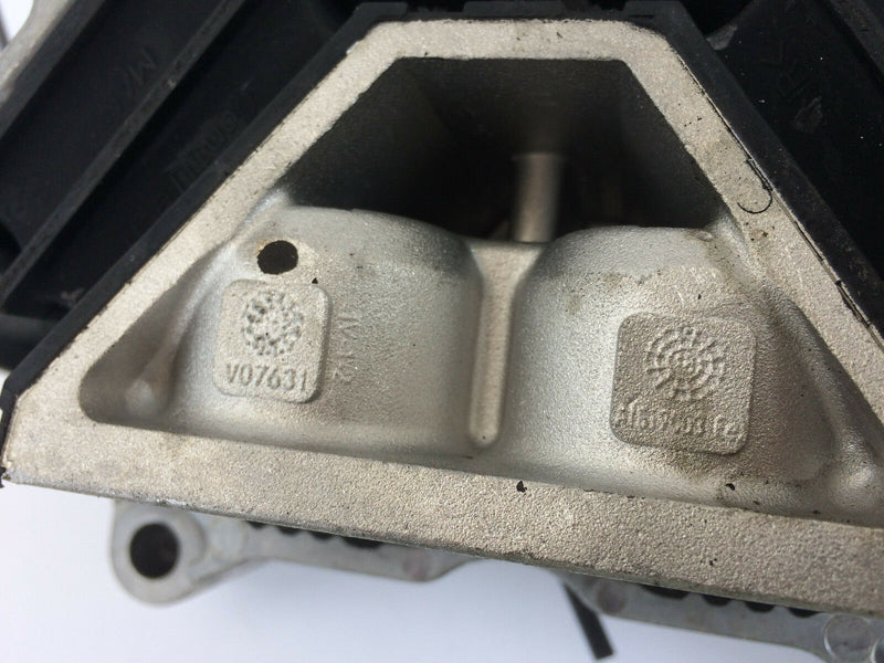 MAN TGA TGS TGX D2066 GENUINE ENGINE MOUNTING SUPPORT ENGINE MOUNT 81962100597