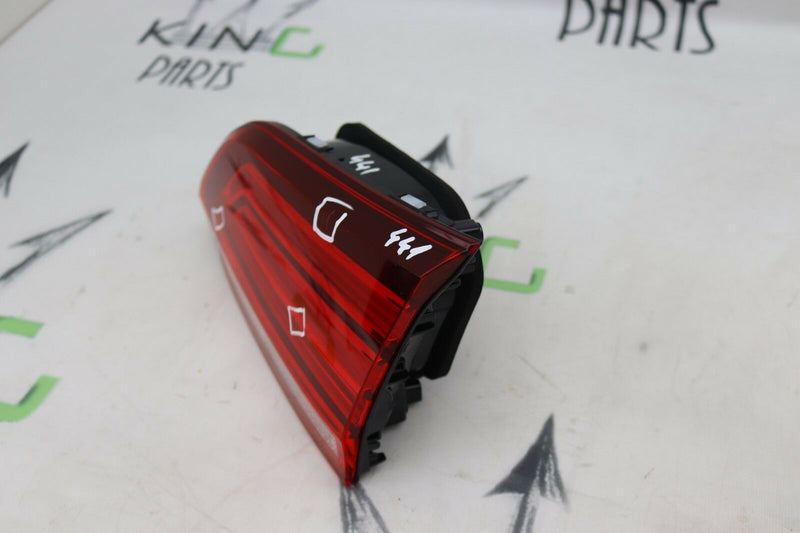 VW GOLF MK7.5 2016-ON WAGON FACELIFT BOOT LID TAILGATE RIGHT LED LIGHT LAMP