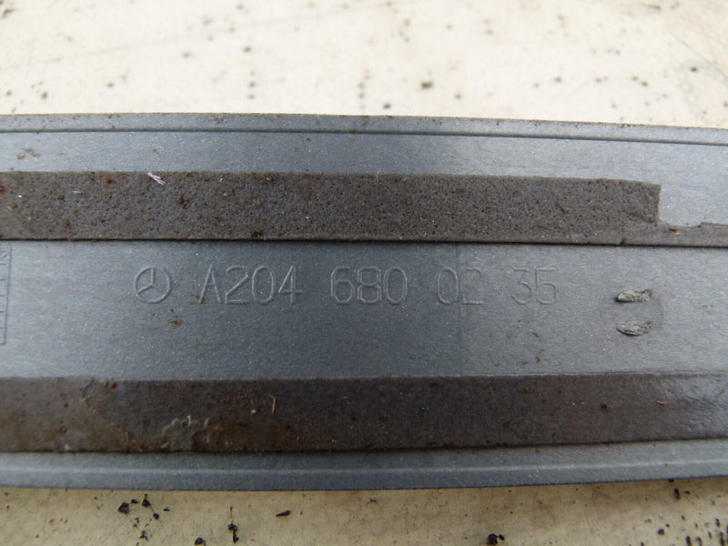 MERCEDES C W204 2007-11 REAR RIGHT STEP SILL TRIM GENUINE A2046800235