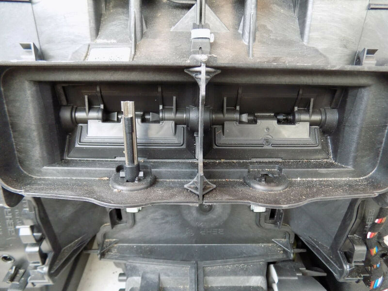 BMW 5 SERIES F10 F11 AC AIR CONDITIONING HEATER BOX GENUINE 9197019