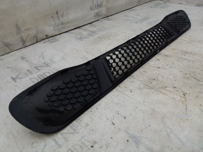 SMART FORTWO 2007-2015 FRONT BUMPER LOWER GRILLE GENUINE A4518880423