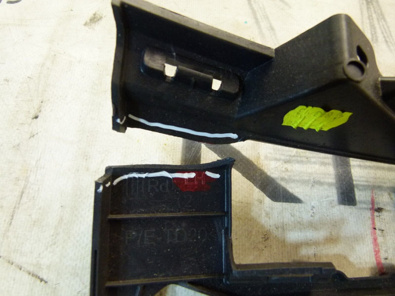 RENAULT CAPTUR 2020-ON REAR LEFT NEAR SIDE BUMPER BRACKET 269864043R