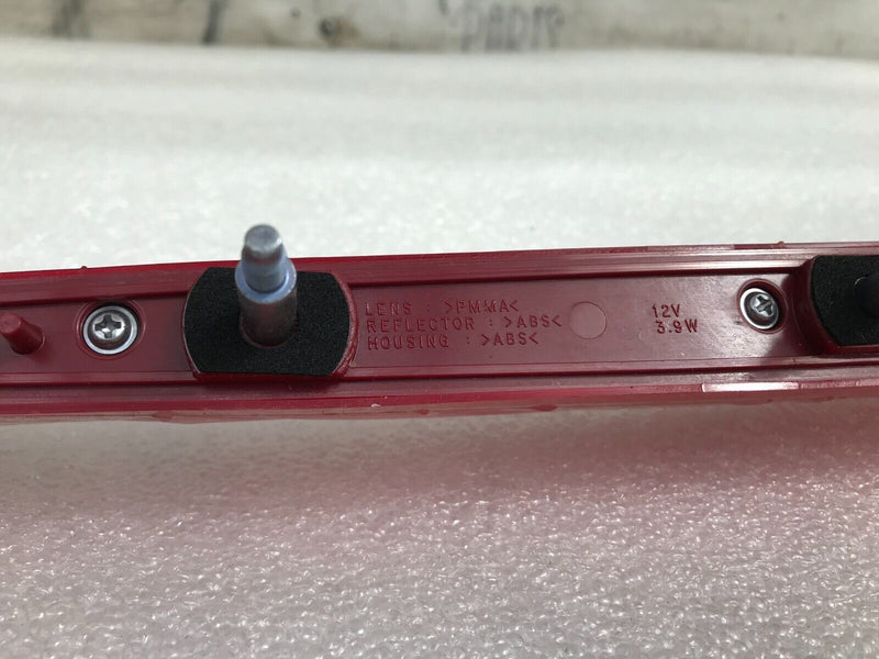 HYUNDAI i30 ESTATE HATCHBACK 2012-17 REAR STOP LED THIRD BRAKE LIGHT 92700-A650