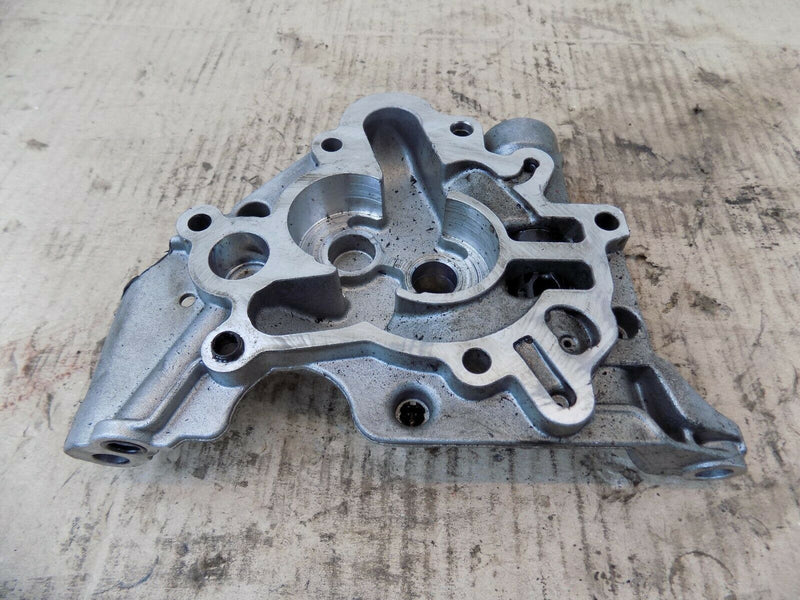 BMW 5 SERIES (F10, F11) TOURING OIL PUMP COVER GENUINE