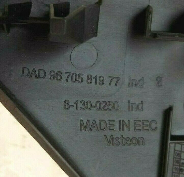 PEUGEOT 3008 2008-2016 CENTRE CONSOLE LEFT LOWER TRIM COVER PANEL 9670581977 *N