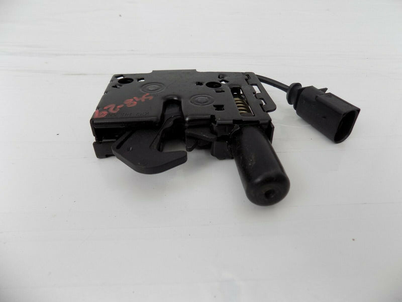 AUDI A5 RS4 RS5 2016-ON BONNET HOOD LOCK CATCH LOWER 8W0823509C /S48-29