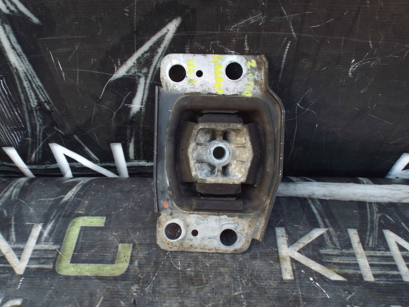 FORD GALAXY GEARBOX MOUNT / MOUNTING BRACKET 6G91 7M121 AC / 6G91 7M121 BC