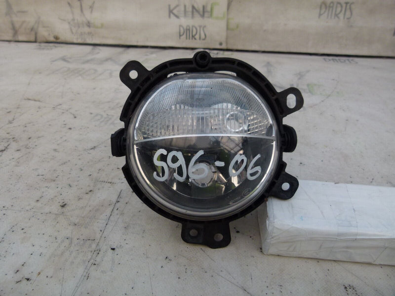 MINI COOPER F56 2014-18 FRONT BUMPER RIGHT FOG LIGHT GENUINE 19372202
