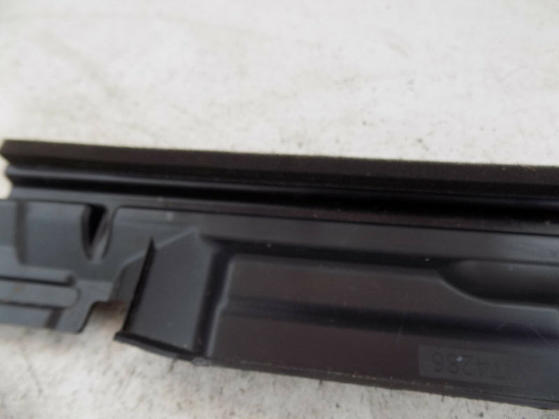Nissan Juke 2010-2018 Radiator Deflector Center 62820BA60A (S27-11)