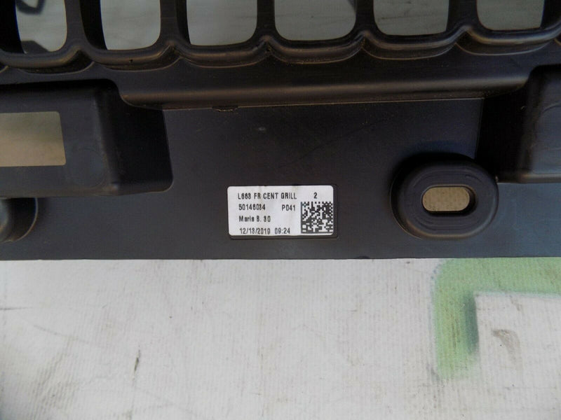 LAND ROVER DEFENDER 2020-ON FRONT BUMPER GRILL LOWER  L8B2-17F791-A