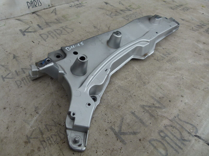 VOLVO XC90 MK2 2015-19 FRONT RIGHT FENDER MOUNTING GENUINE 31391778