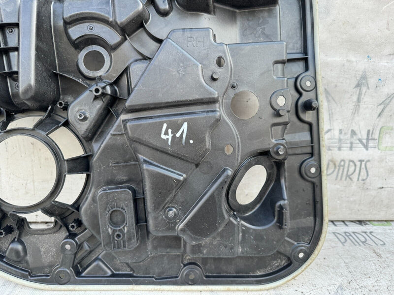 VOLOVO XC90 2016-2020 REAR RIGHT DOOR PANEL CARRIER 31349765