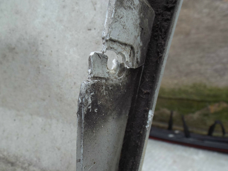 Vauxhall Vectra C SRI Signum 2005-2008 Front Bumper Genuine Silver (7517)