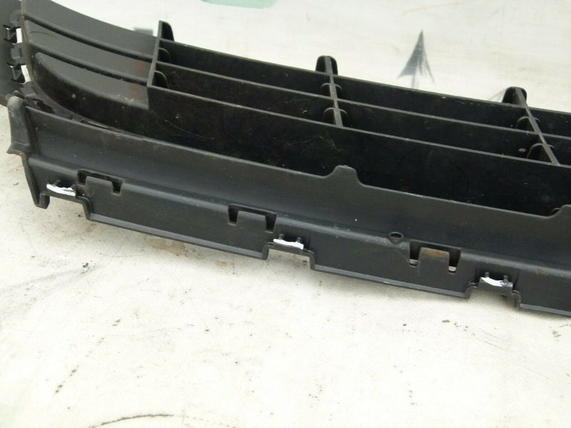 VW GOLF MK7 2013-15 FRONT BUMPER LOWER GRILL GRILLE GENUINE 5G0853677