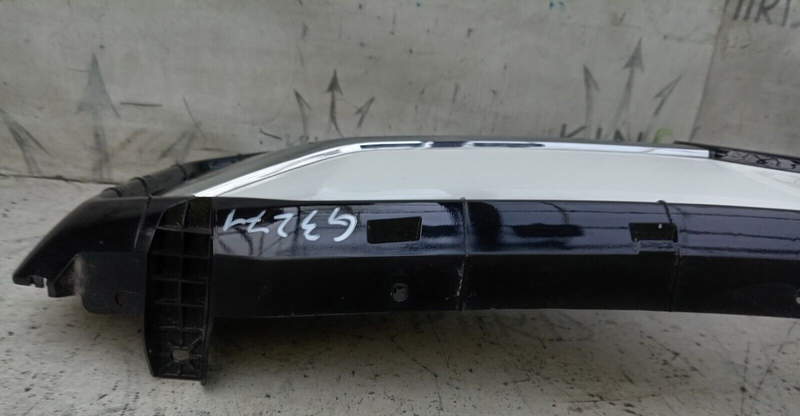 MAXUS LDV eDELIVER 9 EV 2020-ON FRONT BUMPER GRILL C00295539-M001