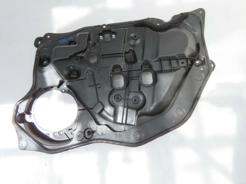 MAZDA CX-3 FRONT LEFT DOOR WINDOW MECHANISM CARRIER BRACKET D09L5997X /S60-04