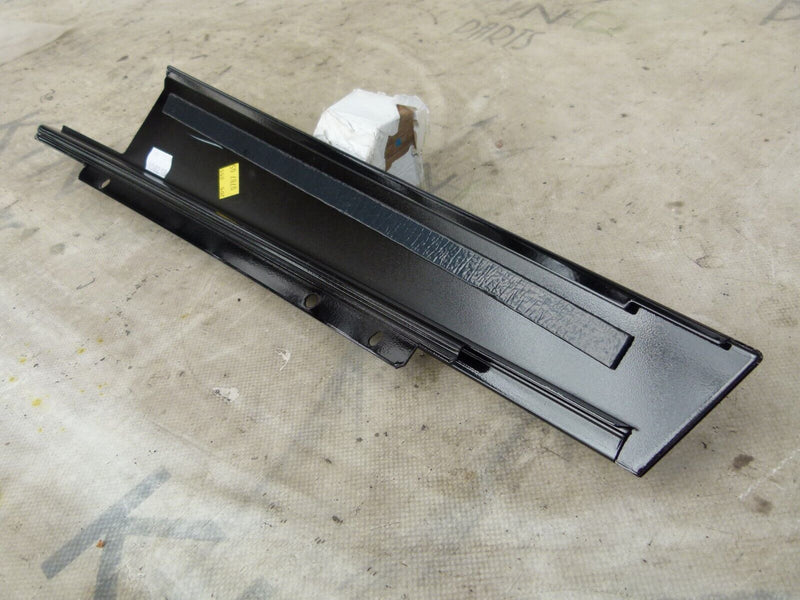 MERCEDES C W205 2014-18 LEFT B-PILLAR EXTERIOR COVER GENUINE A2056900187