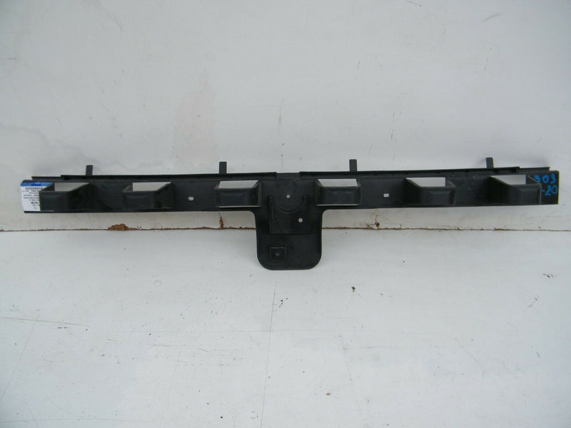 FORD FOCUS MK3 2010-on FRONT BONNET BUMPER SUPPORT BRACKET NEW 1748858 (B03-20)