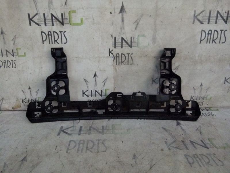 BMW 1 F40 2019-ON REAR BUMPER CENTRE MOUNT BRACKET GENUINE 5112 8496655