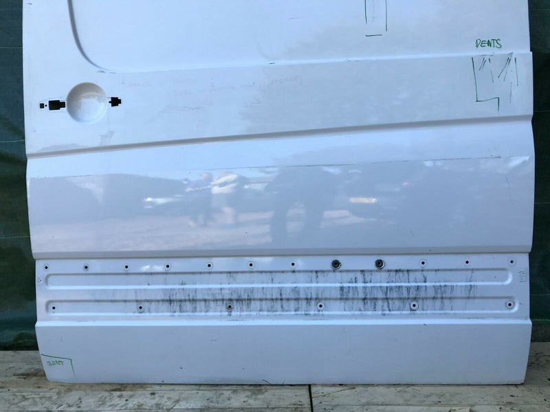 MERCEDES SPRINTER 906 2006-17 LEFT PASSENGER SIDE SLIDING DOOR PANEL