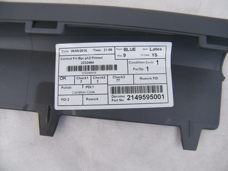 Renault Traffic 2009-17 front bumper central component moulding 2149595001 (R08)