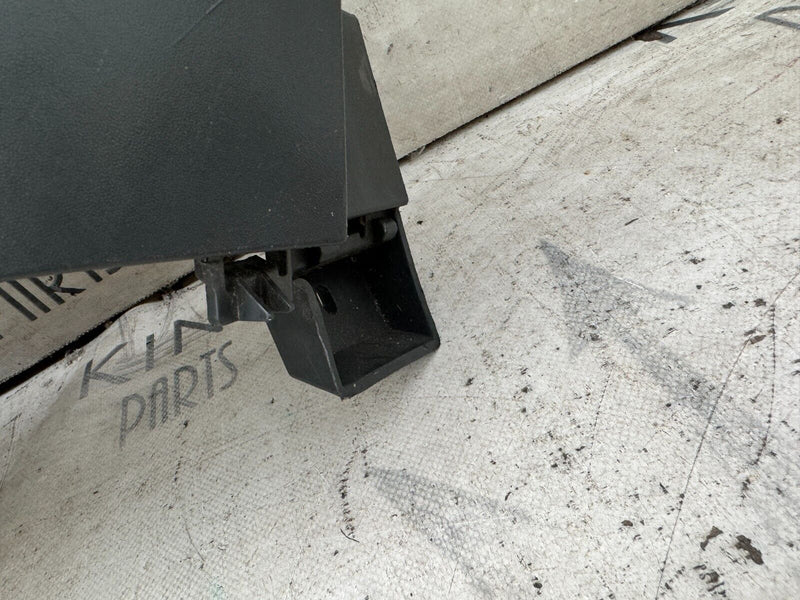 FORD TRANSIT CONNECT 2013-2019 REAR LEFT BUMPER CORNER PANEL
