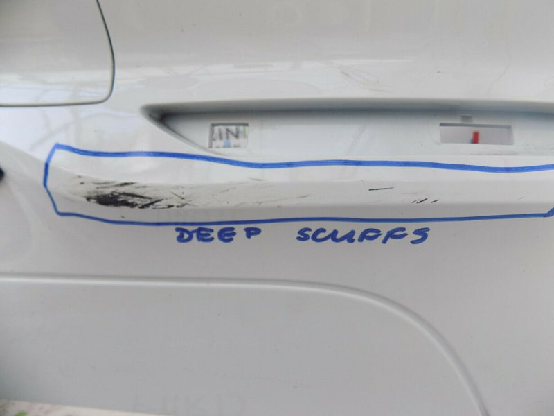 BMW 2 SERIES F22 SE 2014-2019 REAR BUMPER WHITE PDC HOLE 7285521