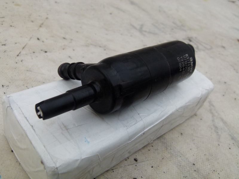 BMW 5 SERIES E60 2003-2007 HEADLIGHT WASHER FLUID PUMP GENUINE 8377430