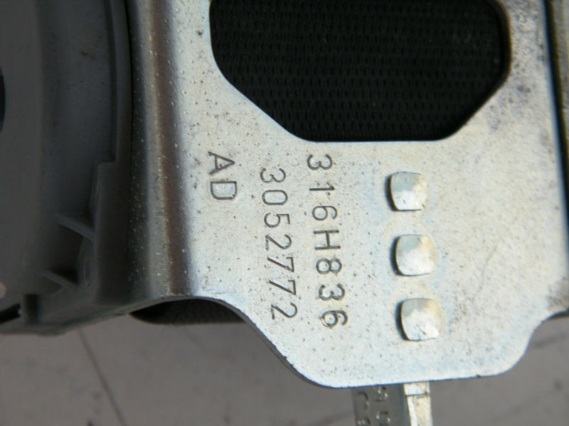 BMW 3 SERIES E90 2005-2013 REAR RIGHT SIDE SEATBELT DRIVER SIDE 3052772